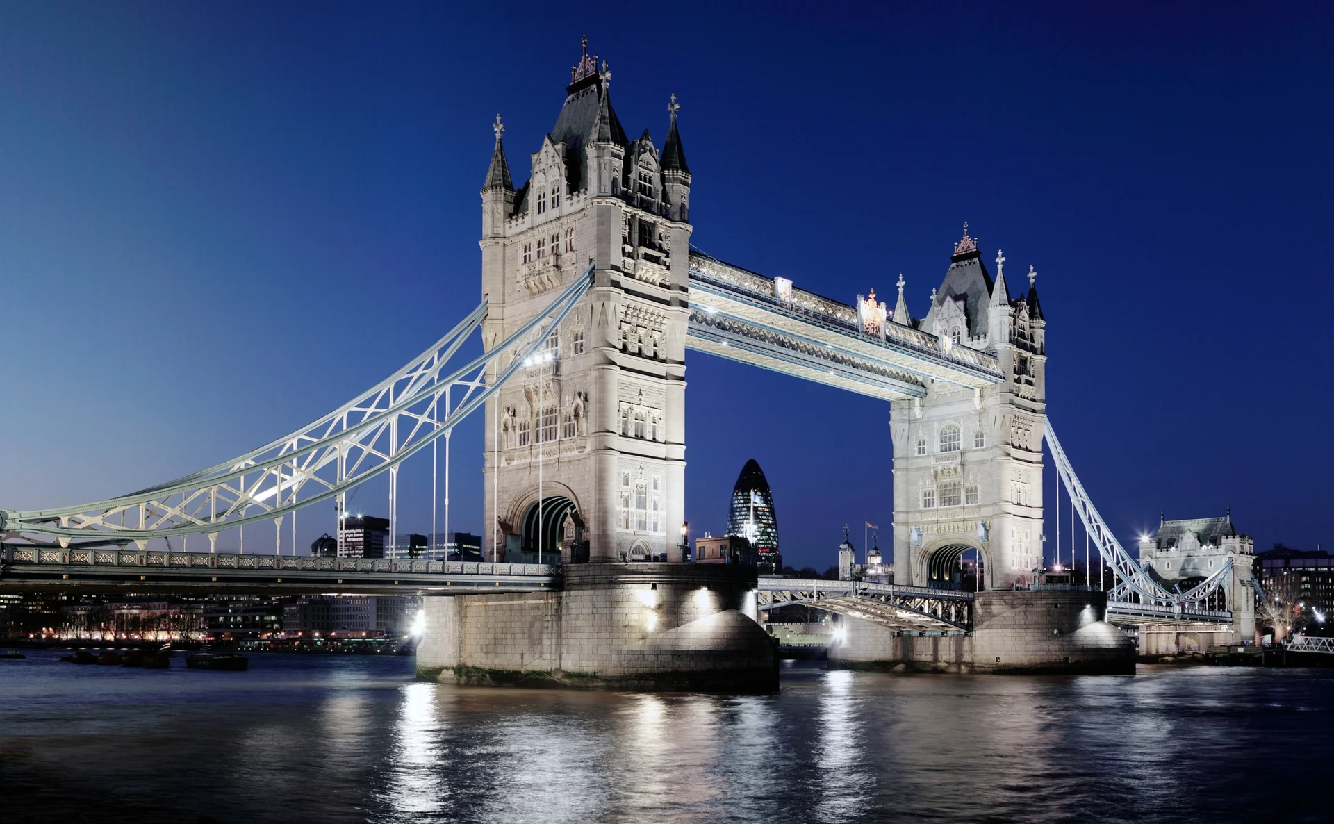 Lead image from Marc Pinter's global landmarks collection.